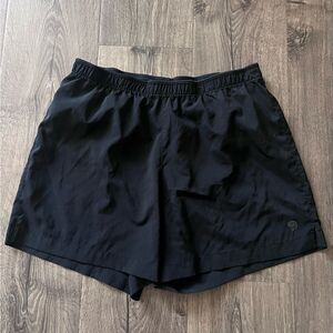 Mountain Hard Wear Active Women’s Shorts size Medium